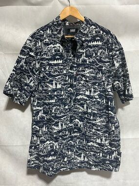 Alaskan Hardgear Duluth Trading Untucked Mens L Tall Vented AOP Gorpcore Outdoor